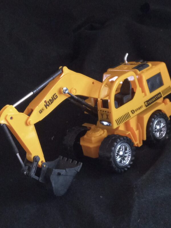 (071)  Grue pelleteuse avec telecommande. – Image 2