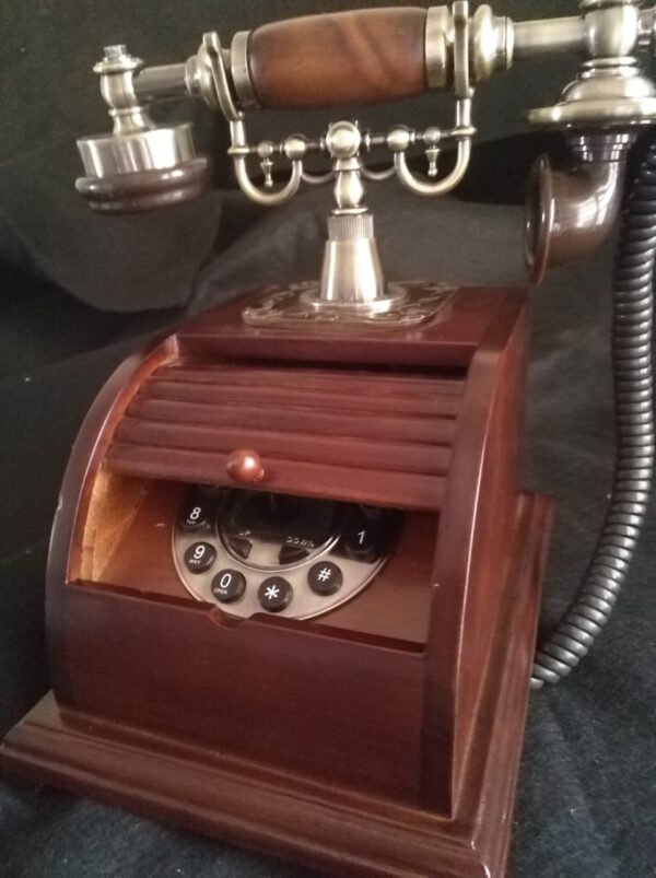 Téléphone fixe rétro – Image 2